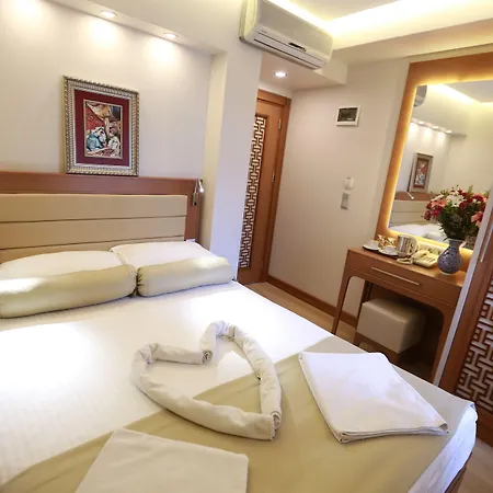 Hotel Sirkeci Park 3*