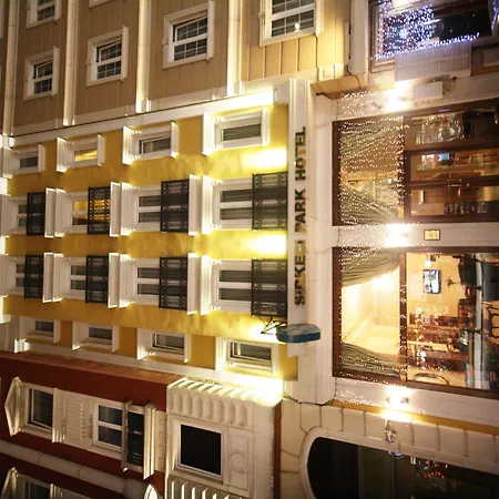 Sirkeci Park 3*
