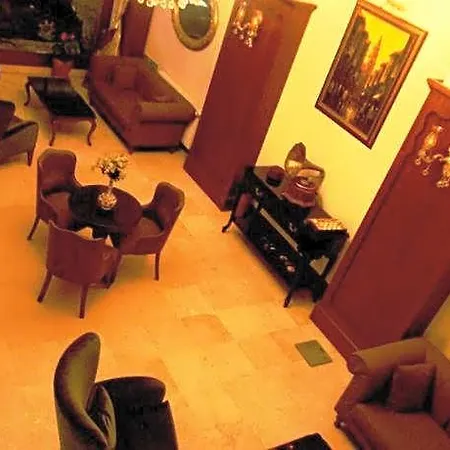 Hotel Sirkeci Park 3*