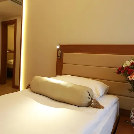 Hotell Sirkeci Park 3*