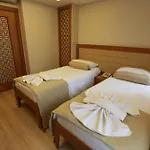 Sirkeci Park Hotel 3*