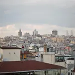 Hotel Sirkeci Park 3*