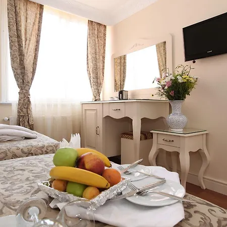 Hotel Sirkeci Park 3*